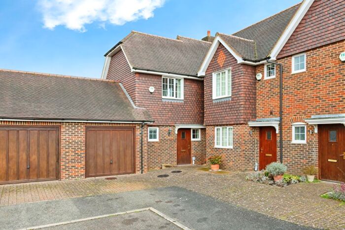 3 Bedroom End Terrace House For Sale In Gills Green, Cranbrook, Kent, TN18