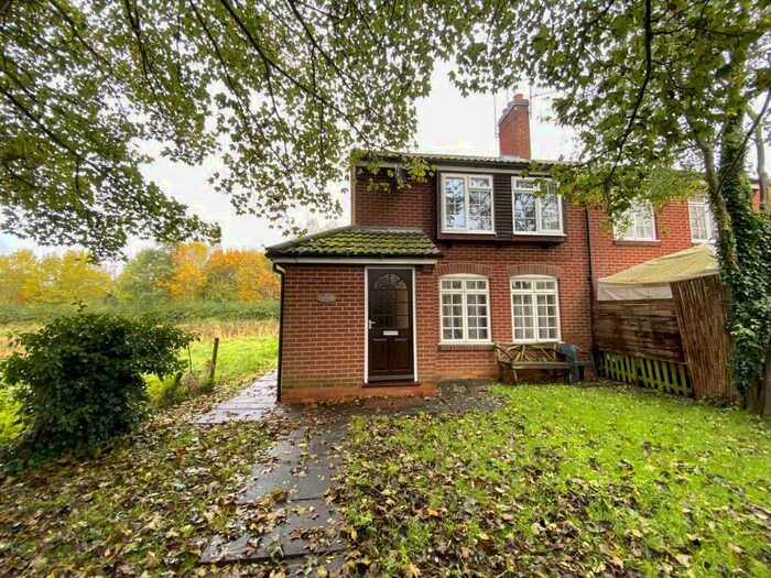 1 Bedroom Flat To Rent In Main Street, Kirklington, NG22