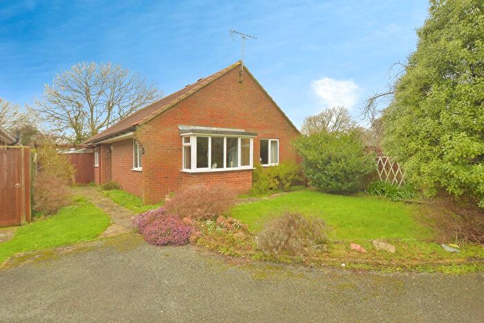 3 Bedroom Bungalow For Sale In Copperfields, Lydd, Romney Marsh, Kent, TN29
