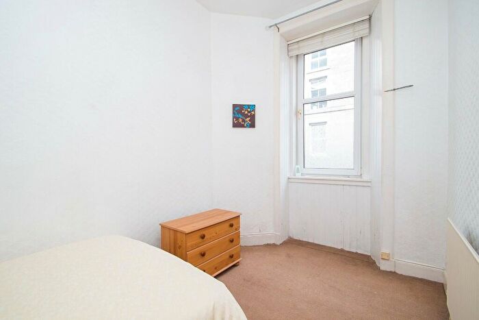 1 Bedroom Flat For Sale In / Hermand Street, Edinburgh, EH11