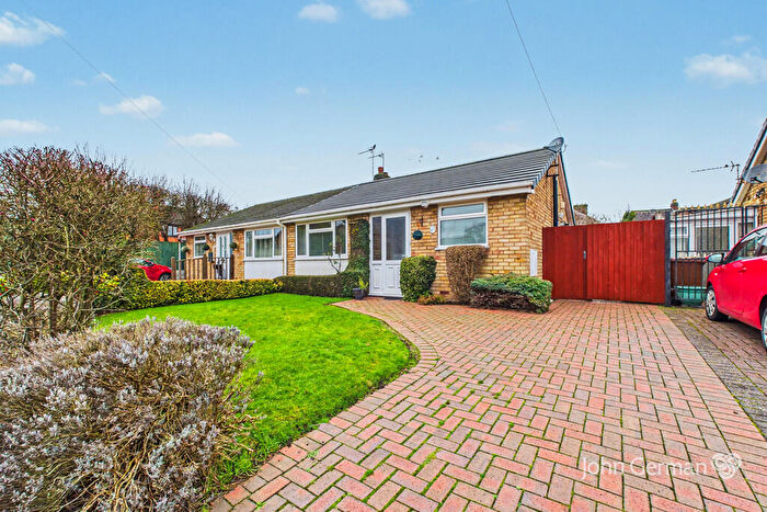 2 Bedroom Semi-Detached Bungalow For Sale In Inge Drive, Alrewas, DE13