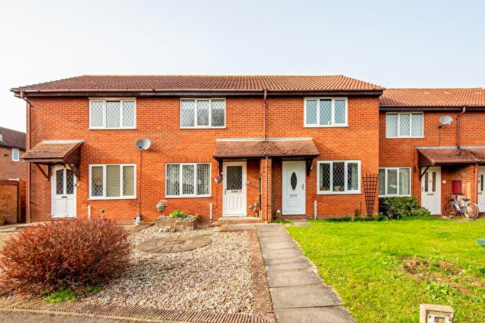 2 Bedroom Terraced House For Sale In Moor Pond Close, Bicester, Oxfordshire, OX26