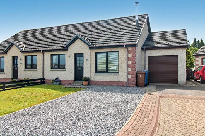2 Bedroom Semi-Detached House To Rent In Heathfield, Inverness, IV2