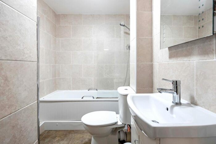 1 Bedroom Flat For Sale In Byron Street, Tennyson Court Byron Street, BN3