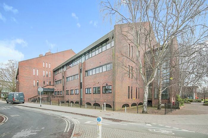 2 Bedroom Apartment To Rent In Rope Walk, Ipswich, IP4