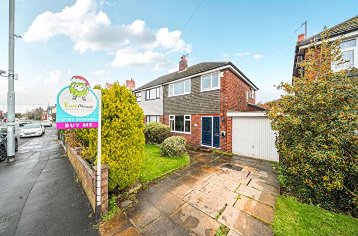 3 Bedroom Semi Detached House For Sale In Northenden Rd, Sale, M33