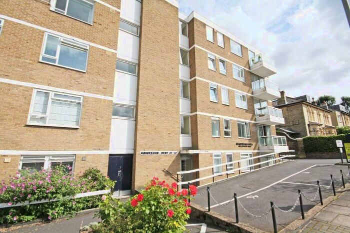 Studio To Rent In Rayners Road, London, SW15