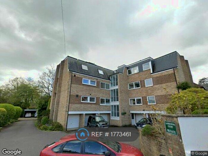 2 Bedroom Flat To Rent In Lansdowne Court, Winchester, SO23