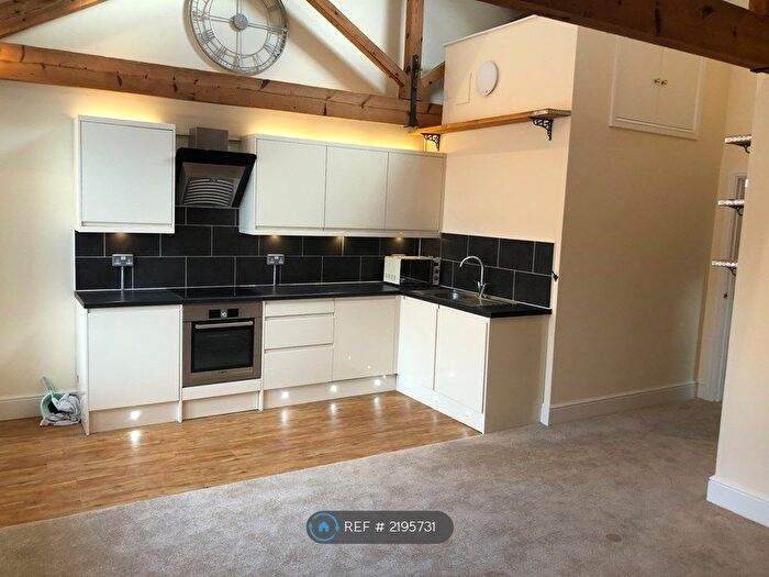 1 Bedroom Flat To Rent In Abington Street, Northampton, NN1