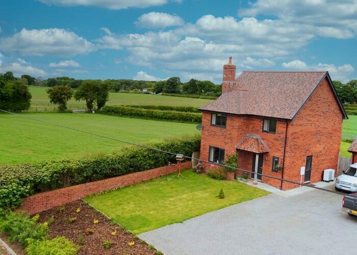 4 Bedroom Detached House For Sale In Woodseaves, Market Drayton, TF9