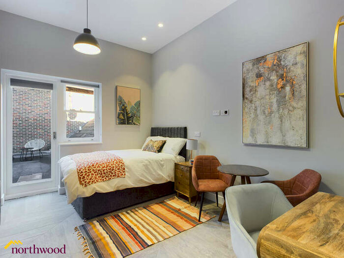 1 Bedroom Flat To Rent In Studios - County Brook 38 Bridge Street, OX16