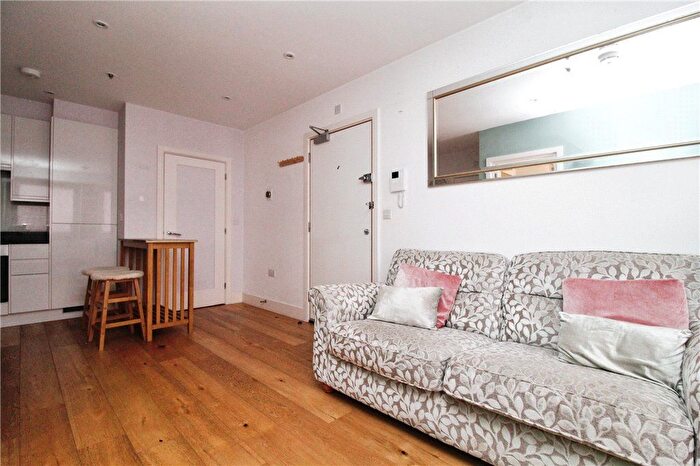 1 Bedroom Flat To Rent In High Street, Croydon, CR0