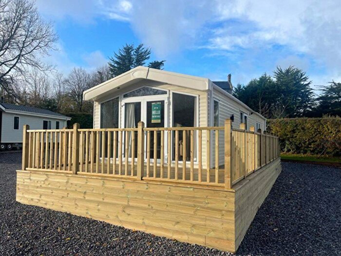3 Bedroom Park Home For Sale In Woodleigh Caravan Park, EX6