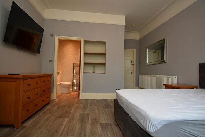 1 Bedroom Flat To Rent In Liverpool Road, Chester, CH2