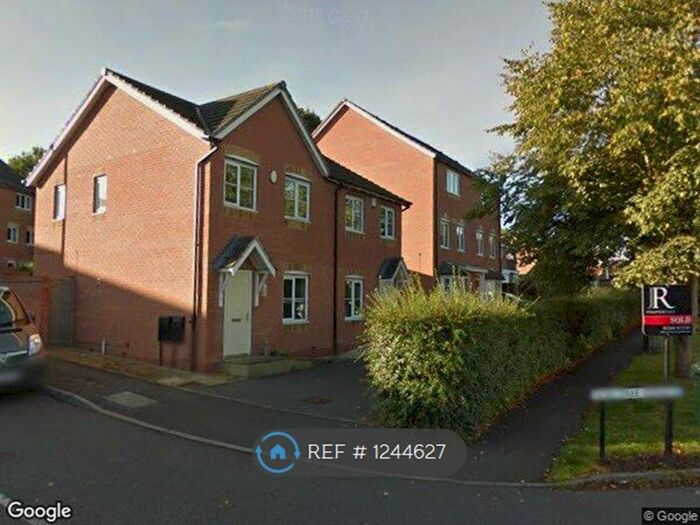 3 Bedroom Semi-Detached House To Rent In Pear Tree Court, Rugeley WS15