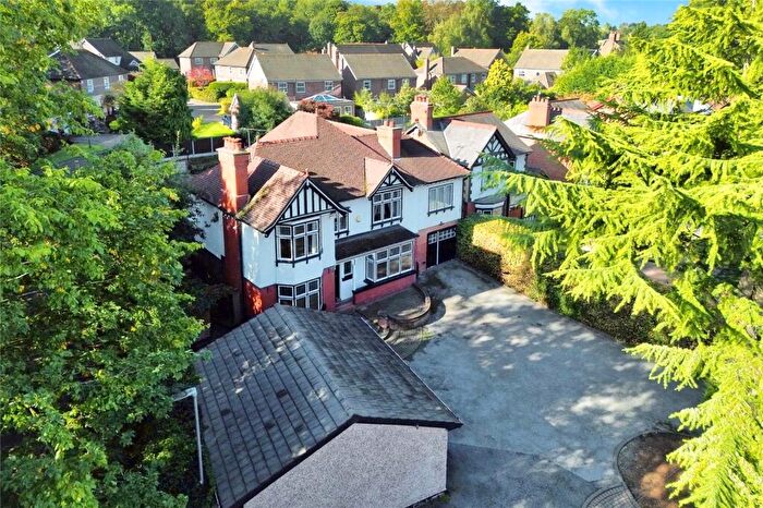 6 Bedroom Detached House For Sale In Chester Road, Middlewich, Cheshire, CW10