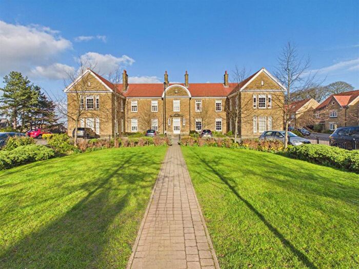 2 Bedroom Apartment For Sale In Bluecoat Rise, Brincliffe, Sheffield, S11