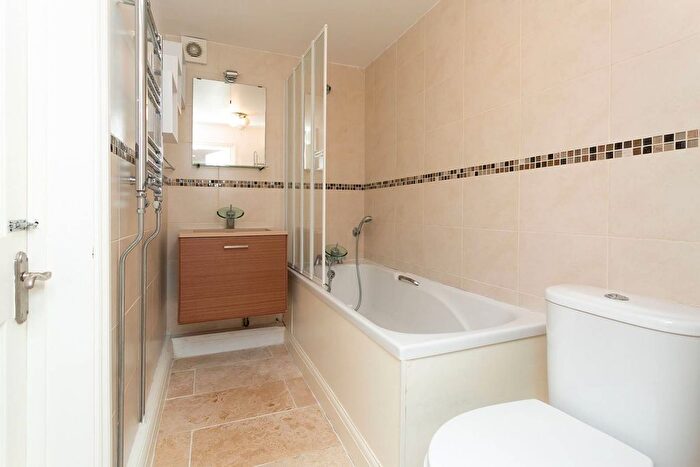 1 Bedroom Flat To Rent In Watford, Watford, WD17