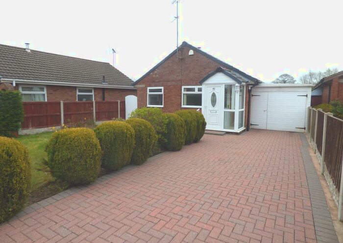 2 Bedroom Detached Bungalow To Rent In Rhodfa Wen, Llysfaen, LL29
