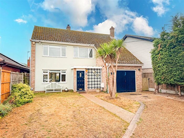 4 Bedroom Detached House For Sale In Point Clear Road, Point Clear, Essex, CO16