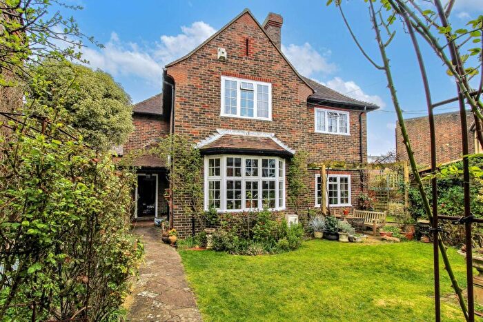 4 Bedroom Detached House For Sale In Morris Road, Lewes, BN7