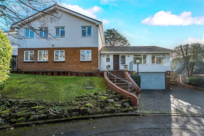 4 Bedroom Detached House For Sale In Surbiton, KT6