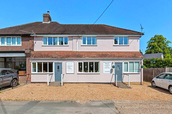 4 Bedroom Semi-Detached House For Sale In Summerleys Road, Princes Risborough, HP27