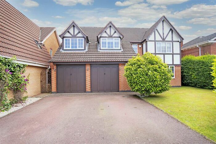 5 Bedroom Detached House To Rent In Pembridge Road, Dorridge, Solihull, B93