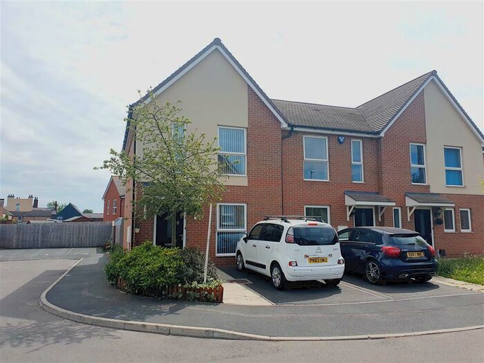 2 Bedroom Semi-Detached House To Rent In Abbots Fold Court, Burton-On-Trent, DE14