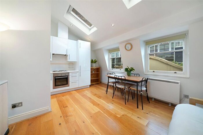 1 Bedroom Flat To Rent In Great Titchfield Street, London, W1W