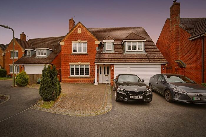 4 Bedroom Detached House For Sale In St. Birstan Gardens, Andover, SP10
