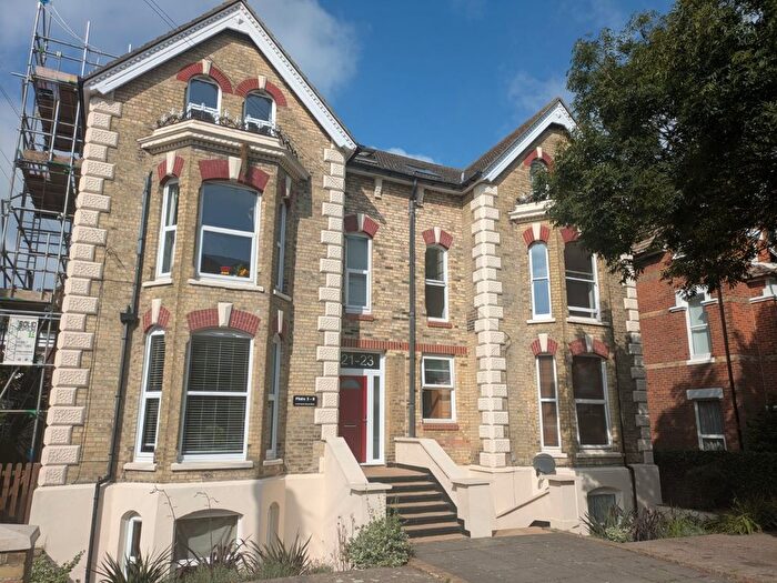 2 Bedroom Flat To Rent In Christ Church Road, Folkestone, Kent, CT20