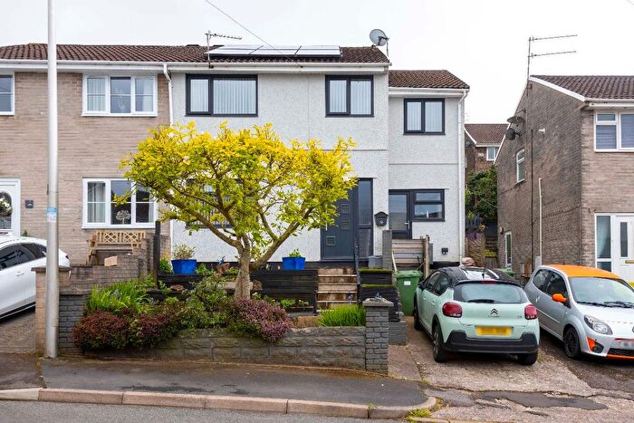 4 Bedroom Semi Detached House For Sale In Cynon View, Cilfynydd, Pontypridd, CF37