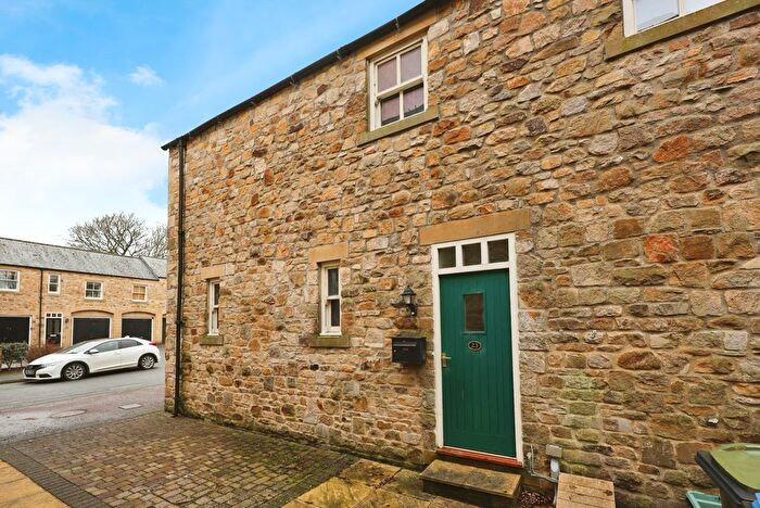 2 Bedroom Flat For Sale In St. Annes Drive, Wolsingham, Bishop Auckland, DL13