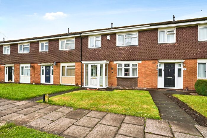 3 Bedroom Terraced House For Sale In Dudhill Road, Rowley Regis, B65