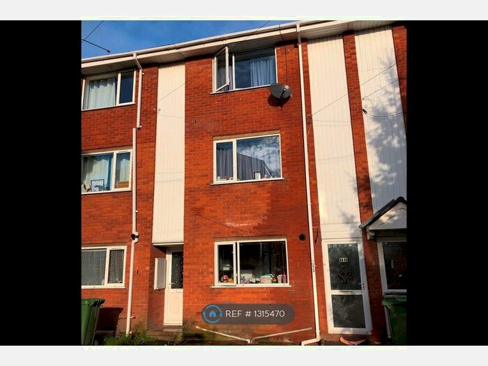 4 Bedroom Terraced House To Rent In Trelawney Close, Worcester WR2