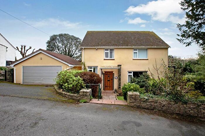 5 Bedroom Detached House For Sale In Windward Lane, Holcombe, EX7