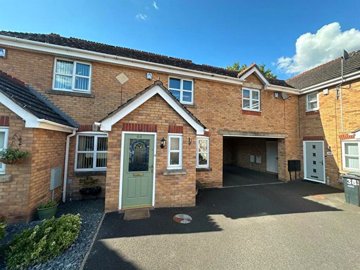 2 Bedroom Terraced House To Rent In Goldencross Way, Brierley Hill, West Midlands, DY5