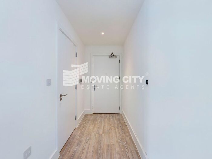 1 Bedroom Flat For Sale In Nest Way, Starling Court, SE2
