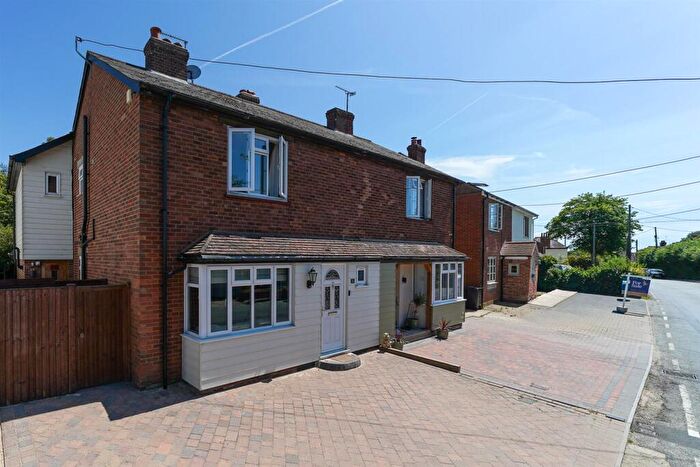 3 Bedroom House For Sale In Kelvedon Road, Wickham Bishops, CM8