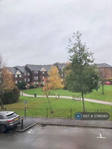 2 Bedroom Flat To Rent In St. Neot's Court, Bromley, BR1