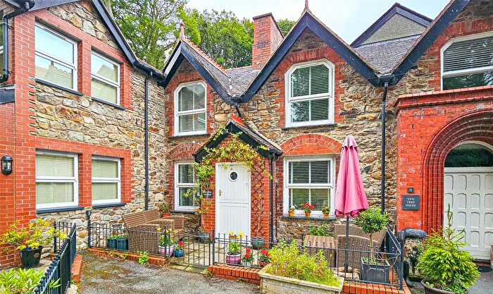 3 Bedroom Terraced House For Sale In Sychnant Pass Road, Conwy, LL32