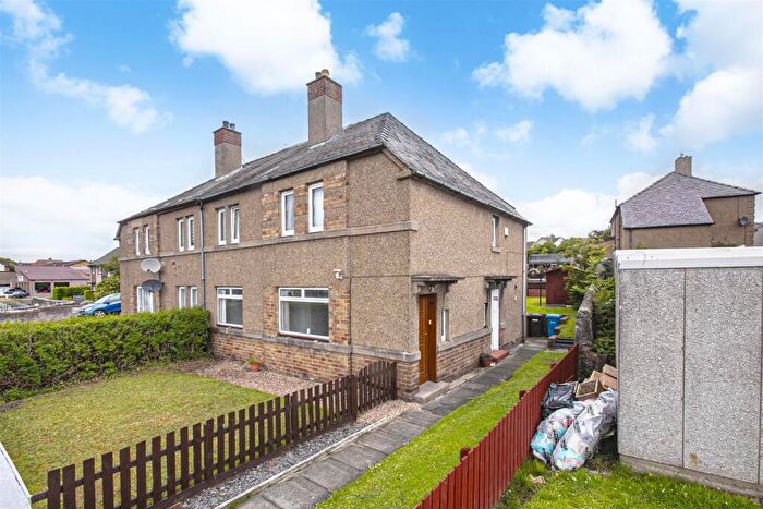 2 Bedroom Flat For Sale In A Rumblingwell, Dunfermline, KY12