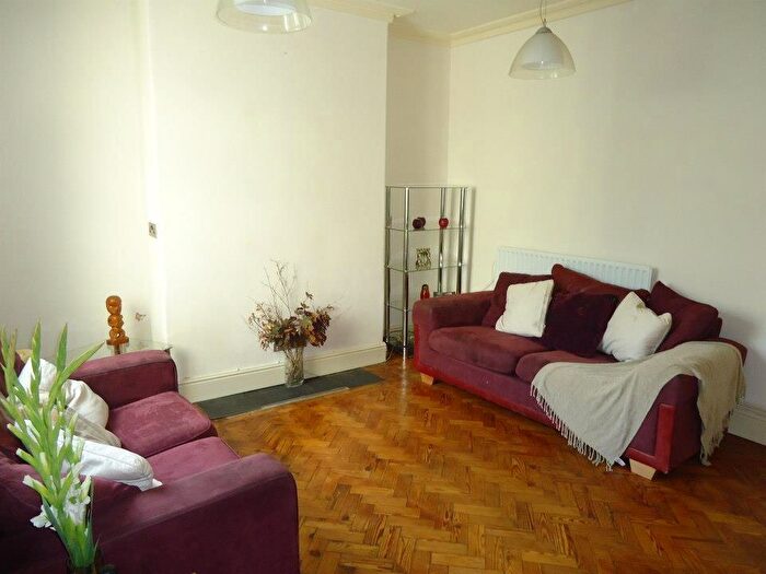 3 Bedroom House To Rent In Cosmeston Street, Cathays, Cardiff, CF24