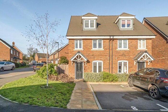 3 Bedroom Semi-Detached House For Sale In Pioneer Road, Farnham, GU9