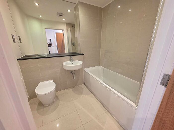 1 Bedroom Flat To Rent In Louisa Oakes Close, London, E4