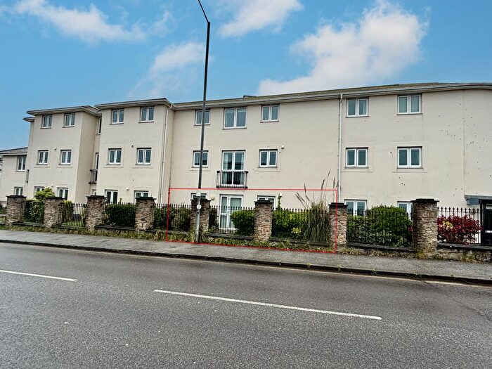 1 Bedroom Flat For Sale In East Terrace, Penzance, TR18