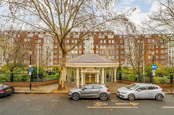 2 Bedroom Flat To Rent In Crown Lodge, London, SW3