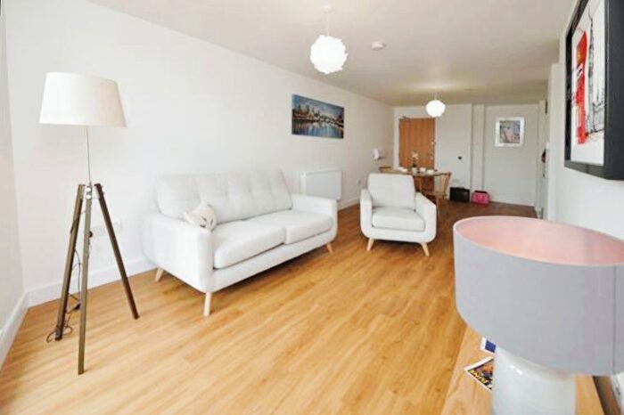 2 Bedroom Property To Rent In Century Tower, Chelmsford, CM2