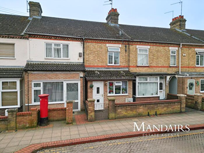 3 Bedroom Terraced House For Sale In Belsize Avenue, Woodston, Peterborough, PE2